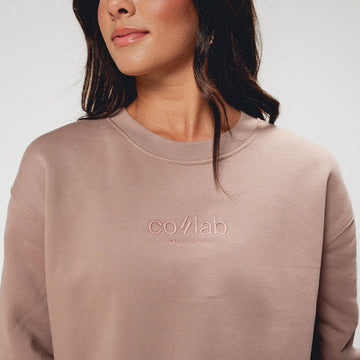 Co//lab Off-Duty Crewneck in Hazy Pink